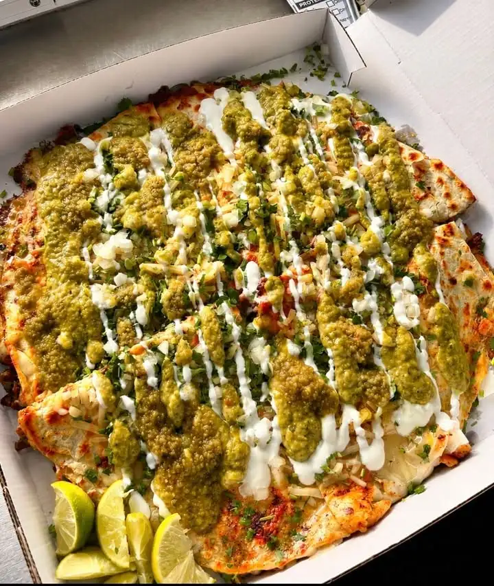 TACO BELL’S MEXICAN PIZZA WAS 6 INCHES. COMPA… THAT’S BARELY PERSONAL.😂🔥So Bestcoast did what Bestcoast does.WE MADE IT ...